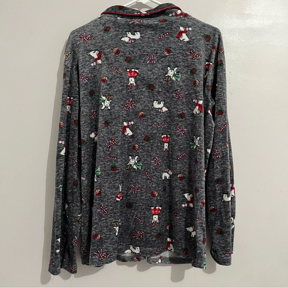 Laura Ashley Gray Pajama Top with Red and White Accents XL button front